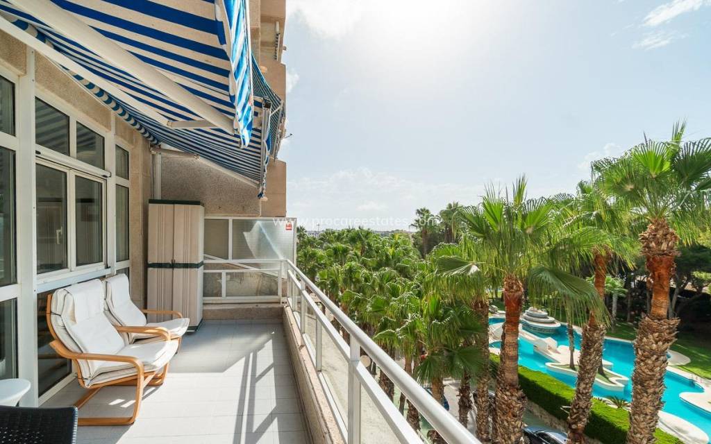 Resale - Apartment - Orihuela Costa - Campoamor