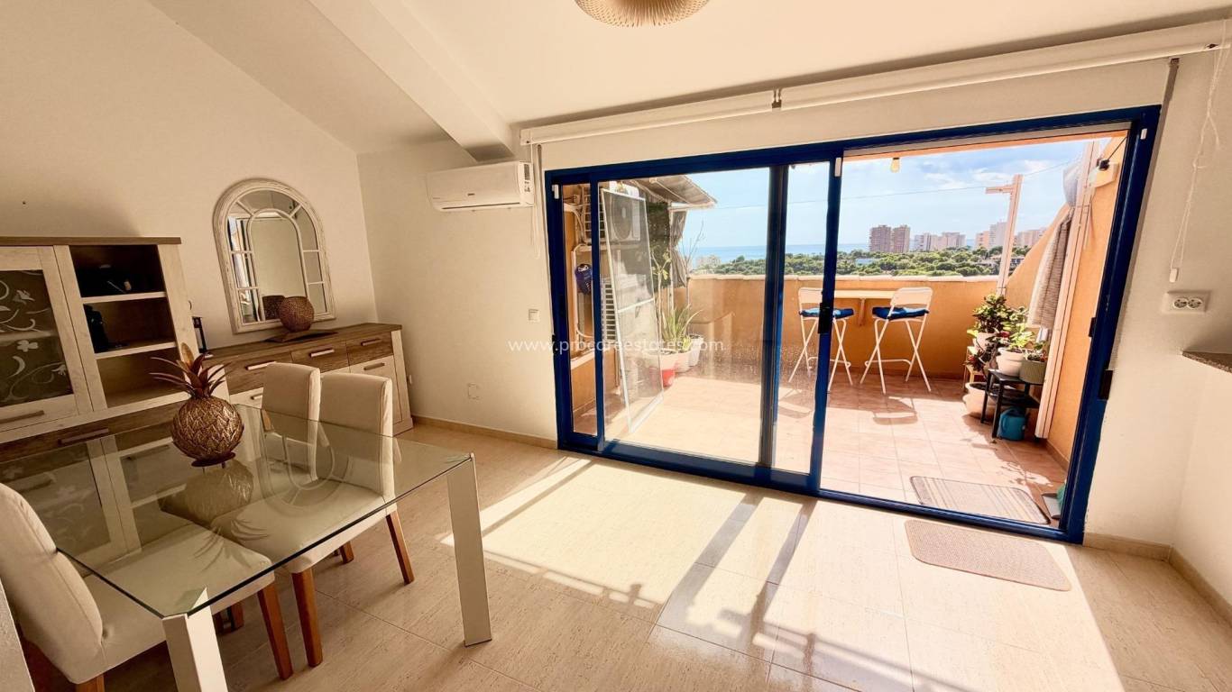 Resale - Apartment - Orihuela Costa - Campoamor
