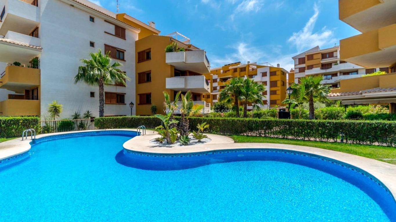 Resale - Apartment - Orihuela Costa - Costa blanca