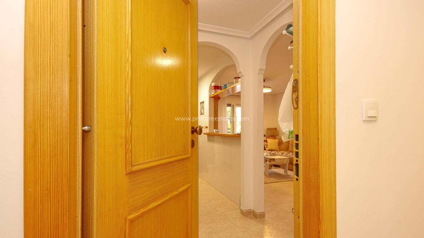 Resale - Apartment - Orihuela Costa - La Chismosa