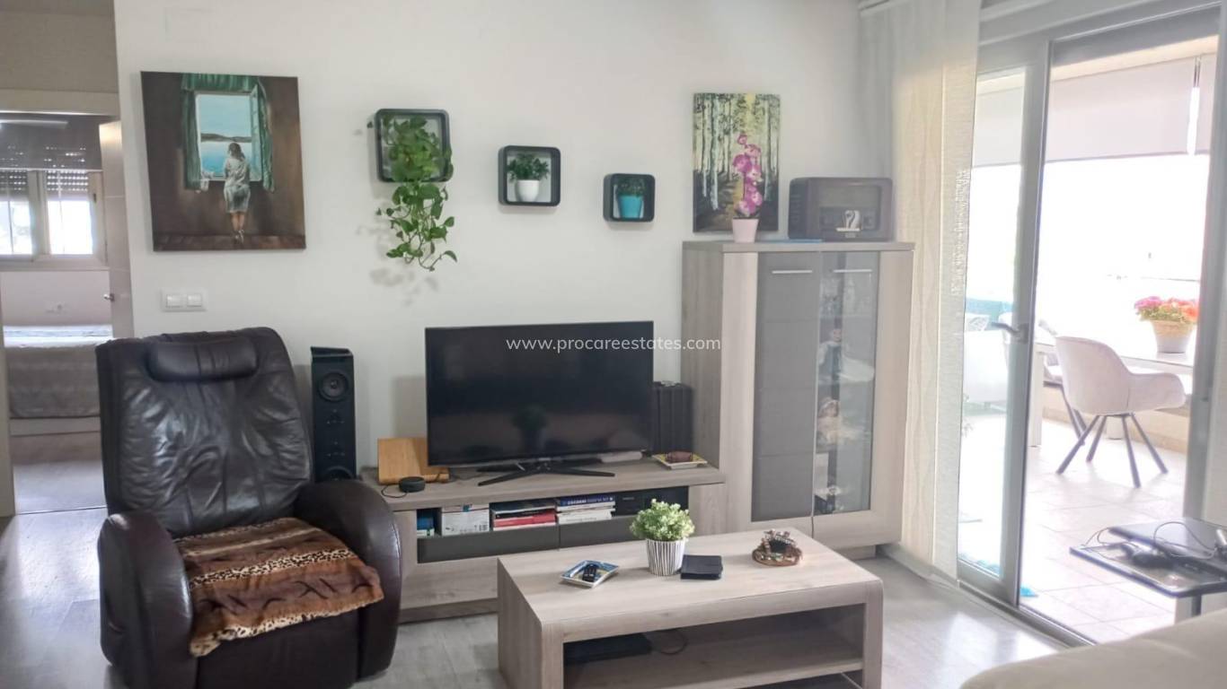 Resale - Apartment - Orihuela Costa - La Zenia