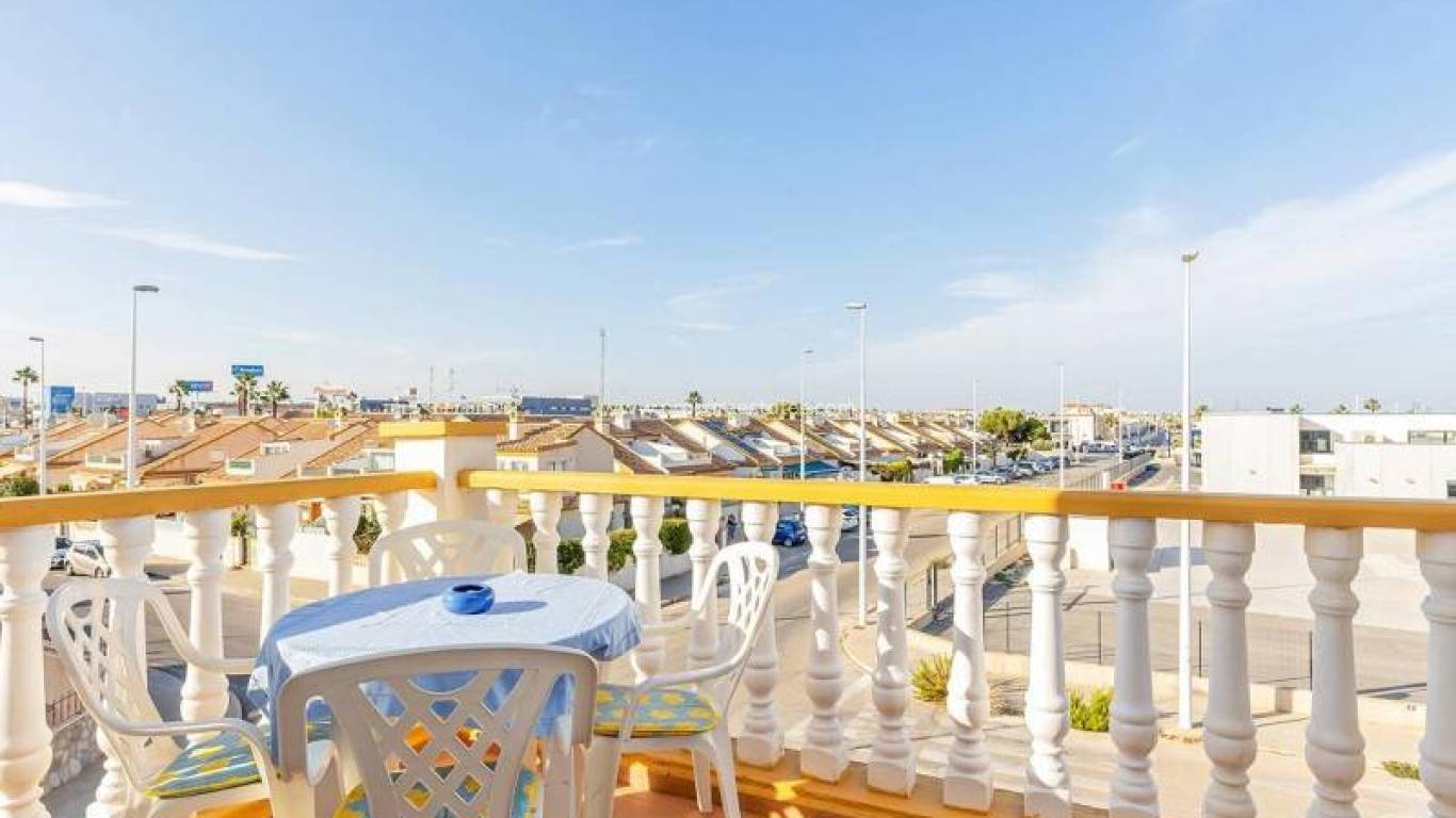 Resale - Apartment - Orihuela Costa - La Zenia