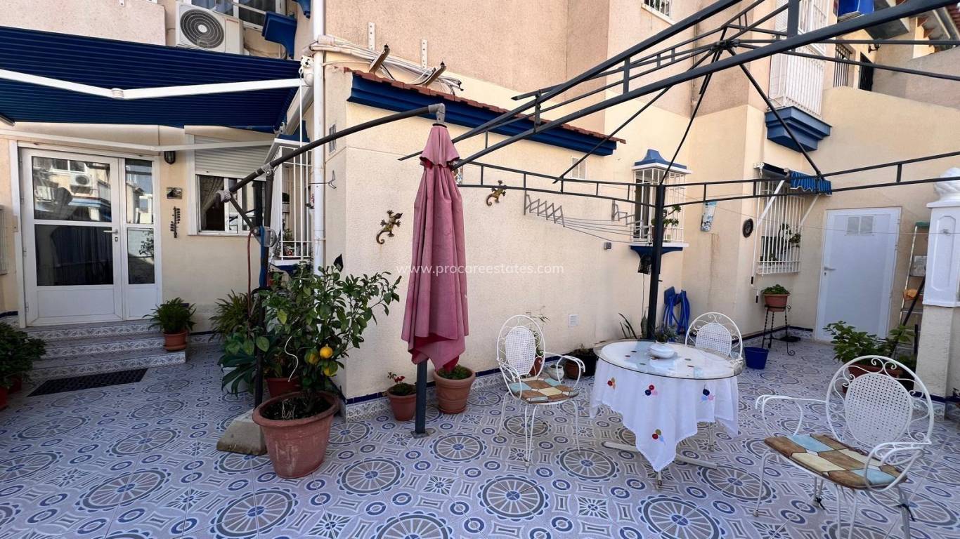 Resale - Apartment - Orihuela Costa - La Zenia