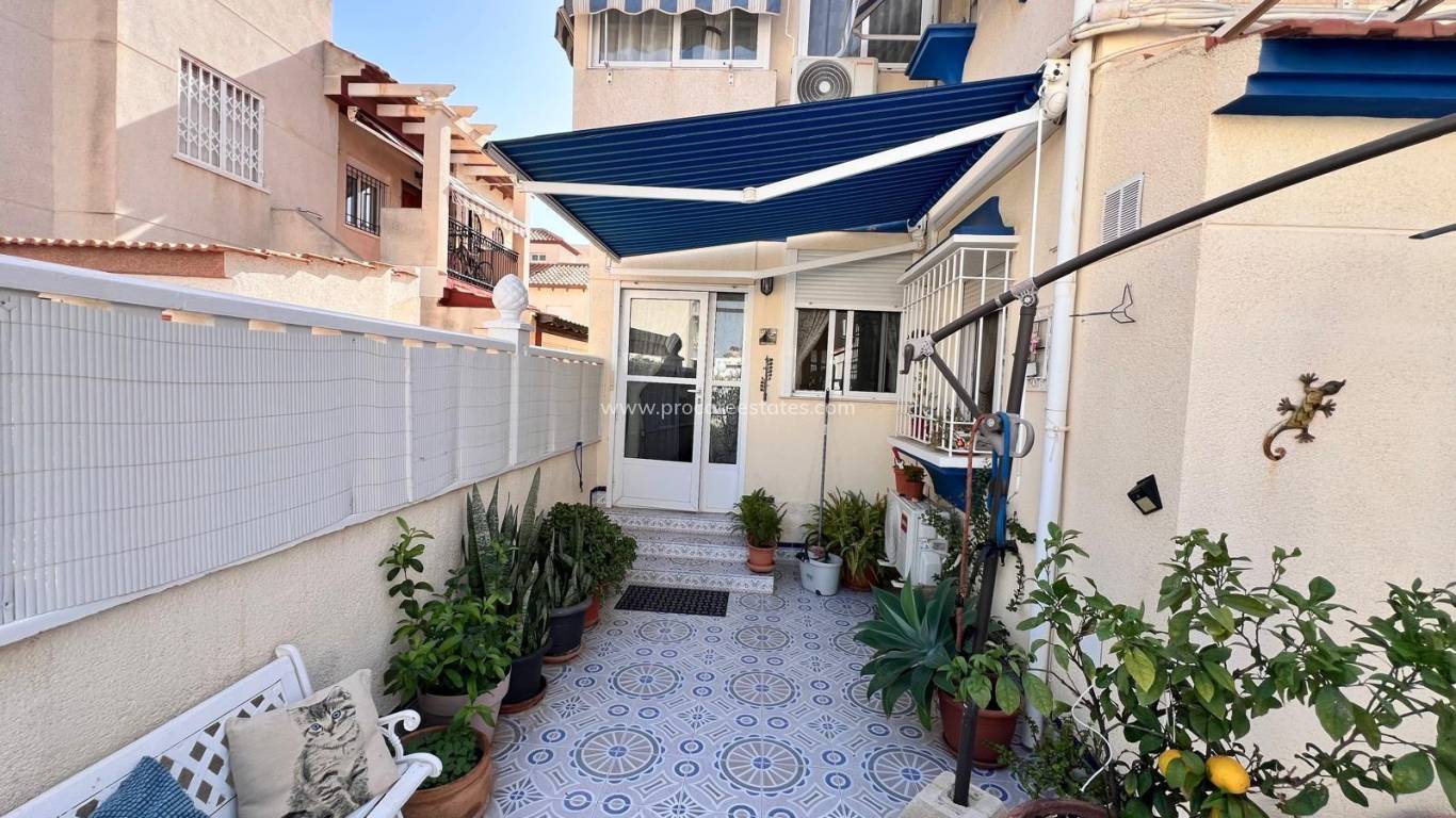 Resale - Apartment - Orihuela Costa - La Zenia