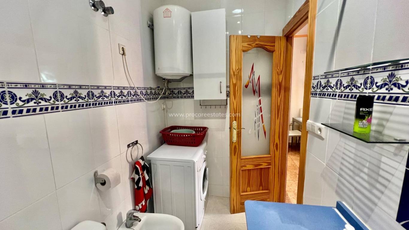 Resale - Apartment - Orihuela Costa - La Zenia