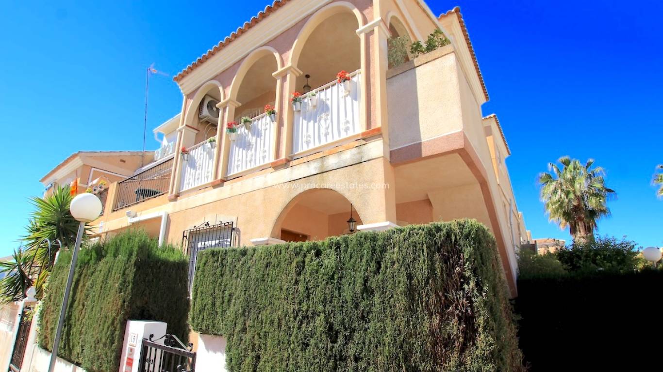 Resale - Apartment - Orihuela Costa - La Zenia