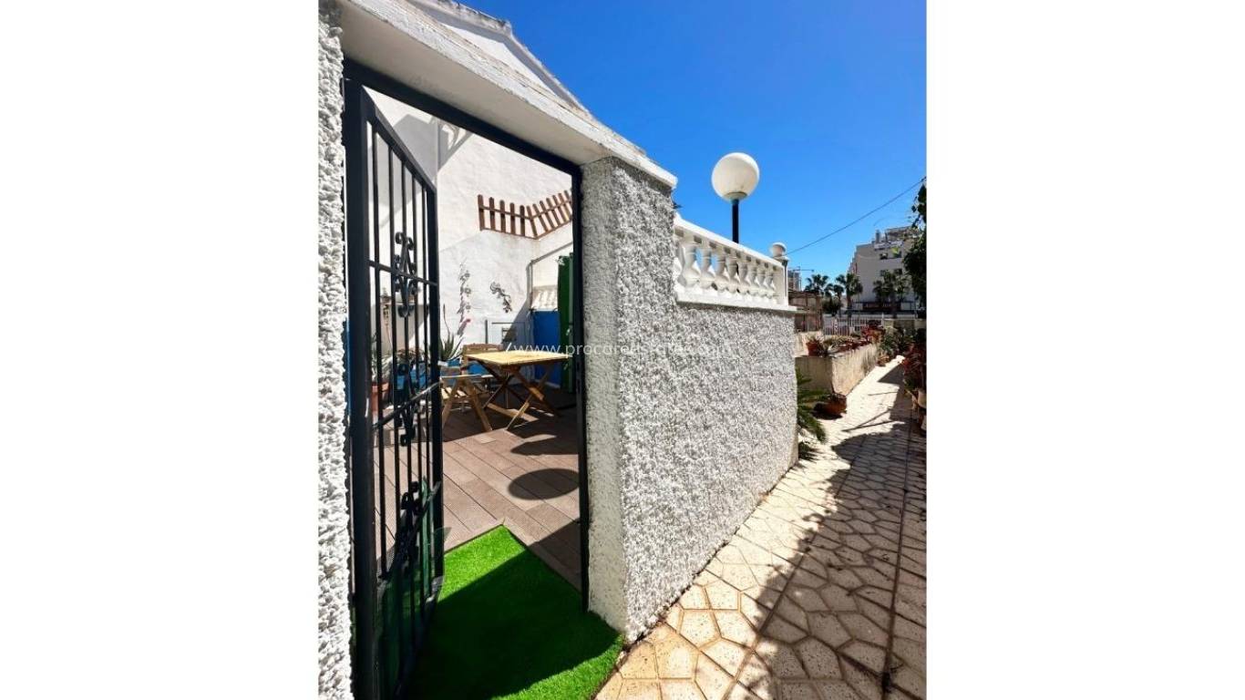 Resale - Apartment - Orihuela Costa - La Zenia