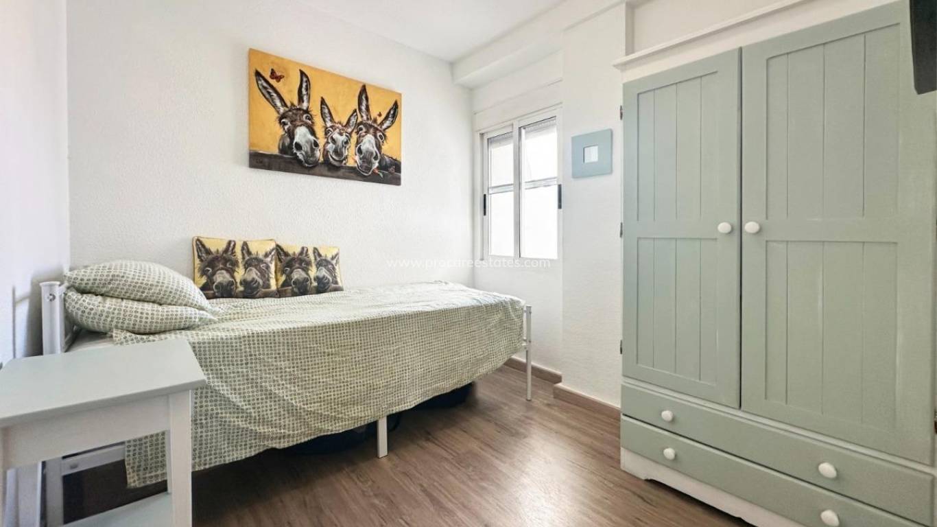 Resale - Apartment - Orihuela Costa - La Zenia
