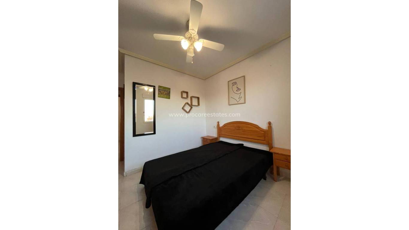 Resale - Apartment - Orihuela Costa - Los Almendros-La Florida