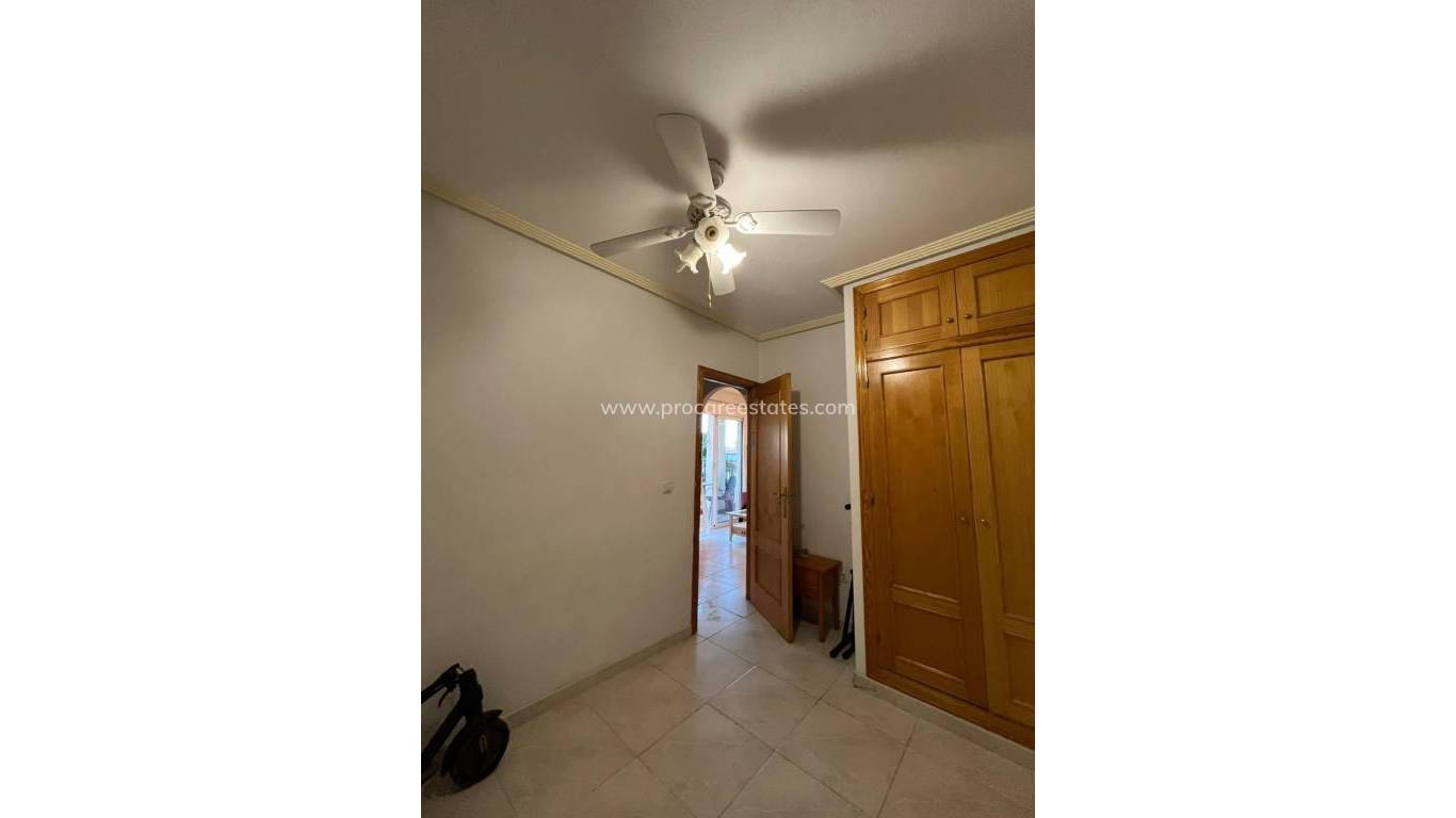 Resale - Apartment - Orihuela Costa - Los Almendros-La Florida