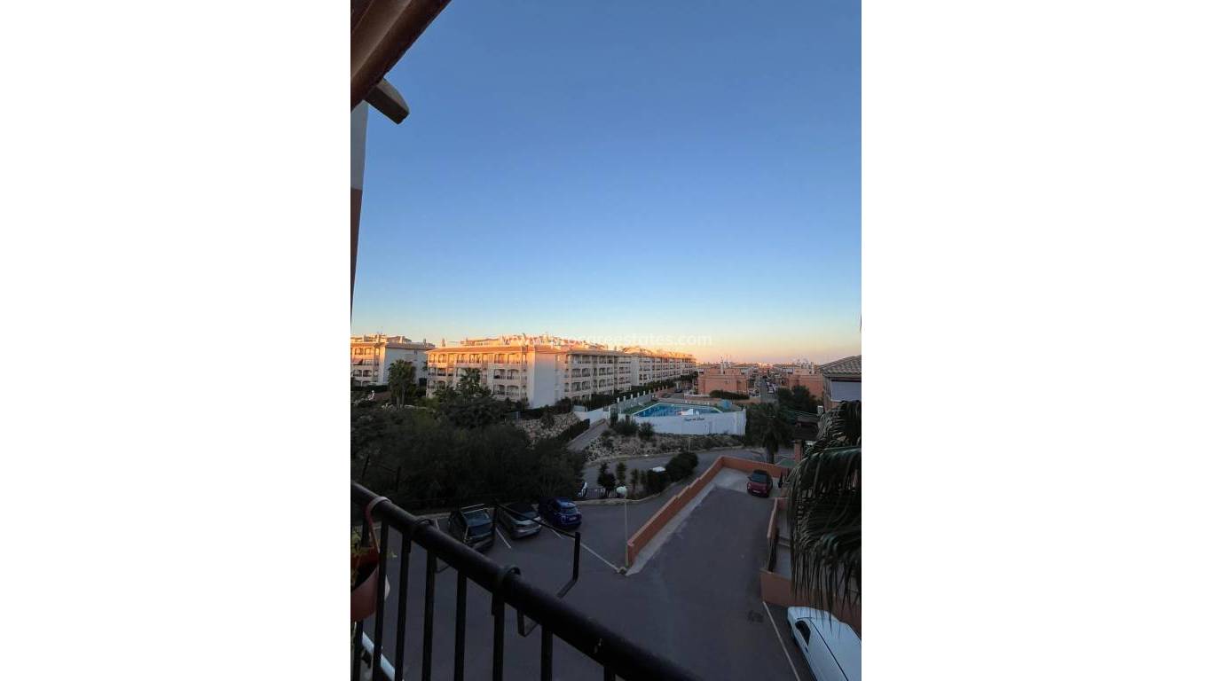 Resale - Apartment - Orihuela Costa - Los Almendros-La Florida