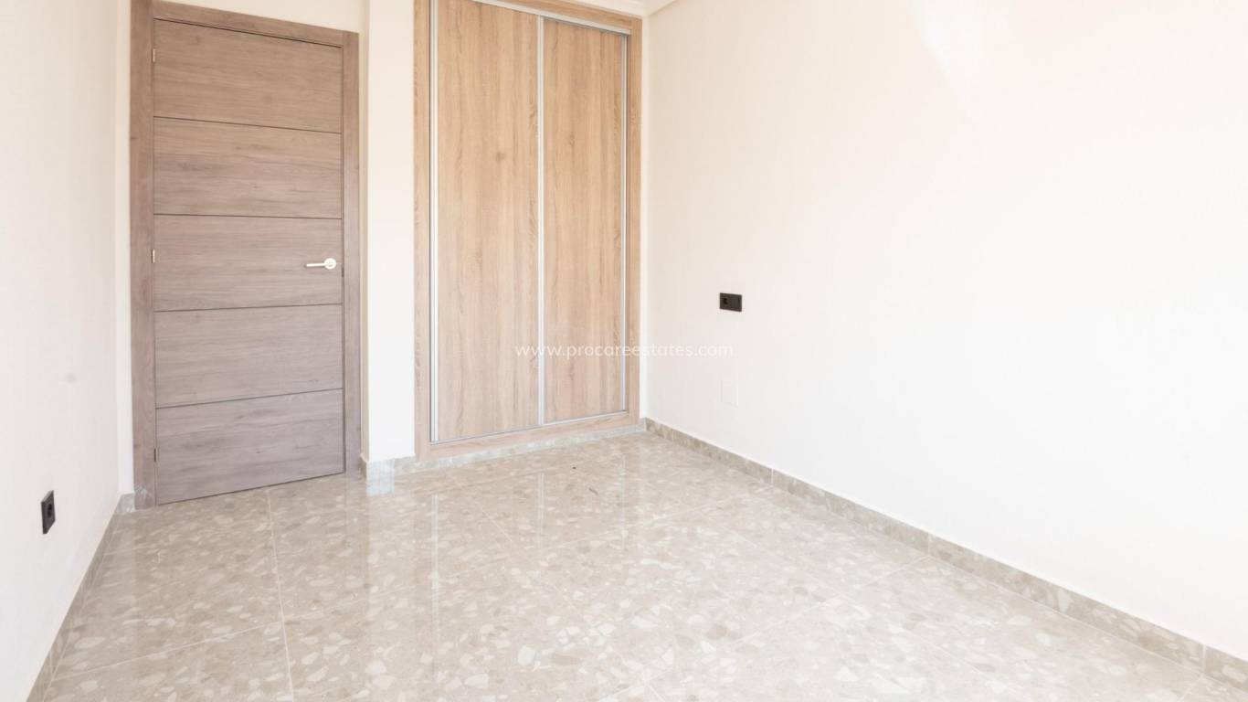 Resale - Apartment - Orihuela Costa - Los Almendros-La Florida