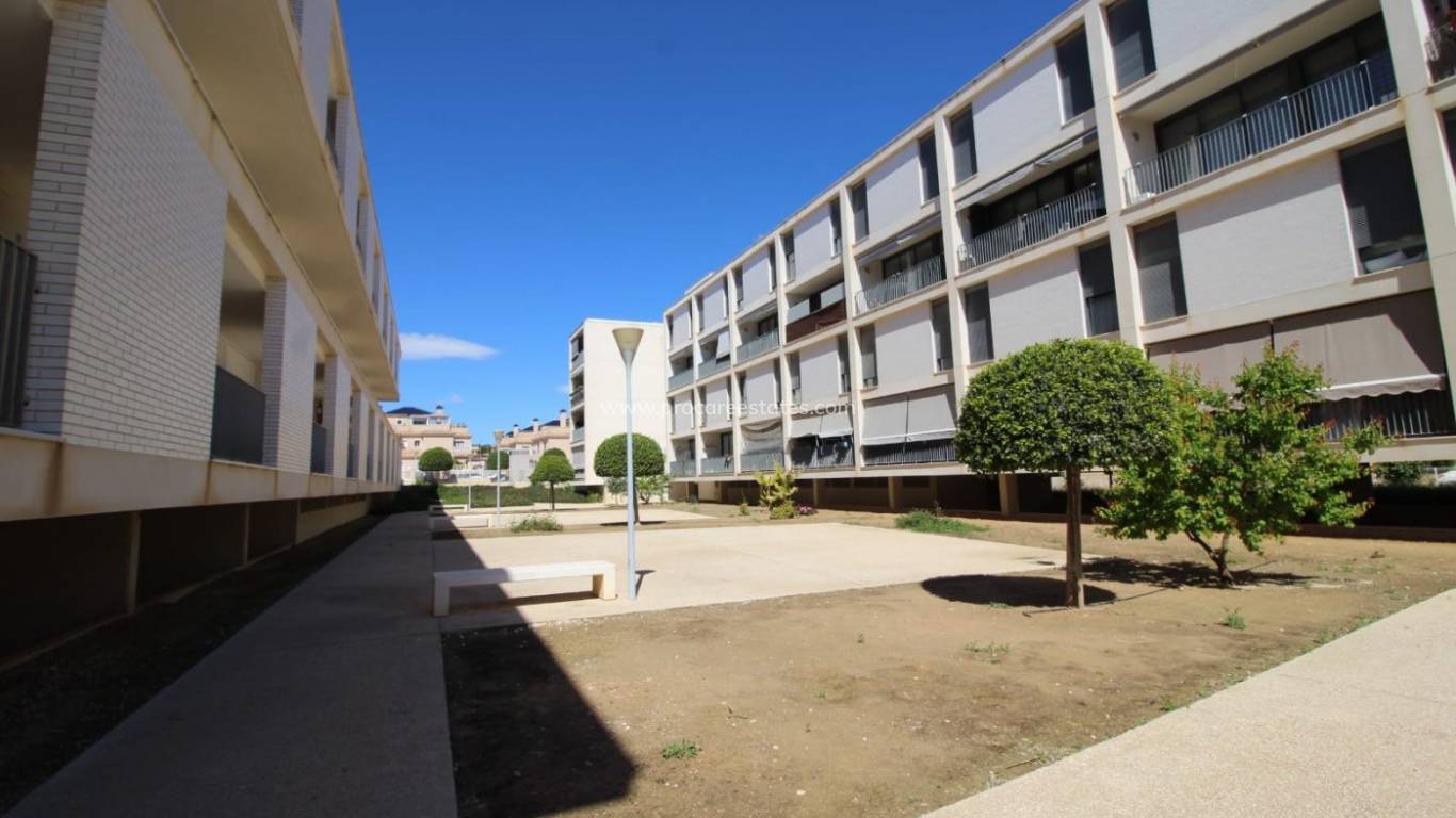 Resale - Apartment - Orihuela Costa - LOS DOLSES