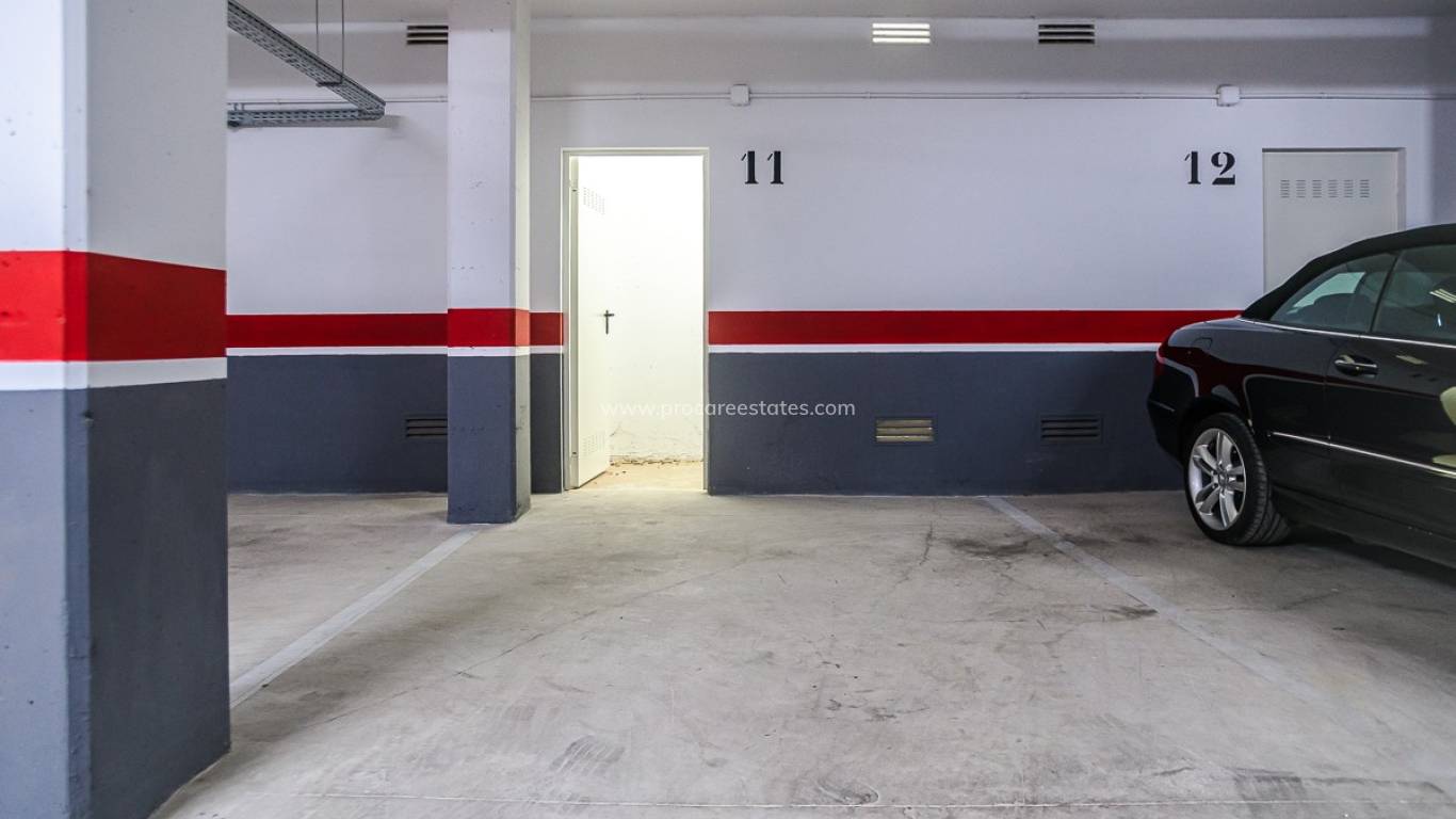 Resale - Apartment - Orihuela Costa - Los Dolses