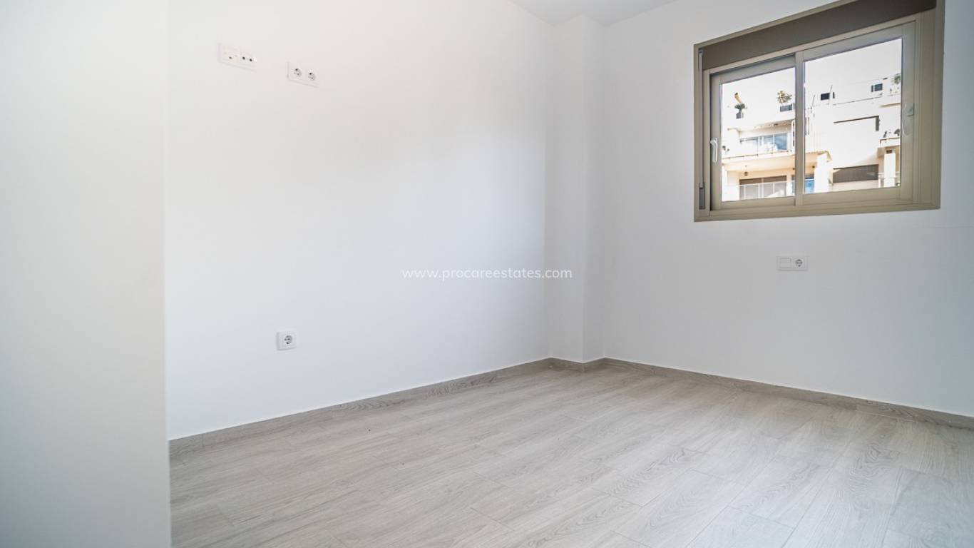 Resale - Apartment - Orihuela Costa - Los Dolses