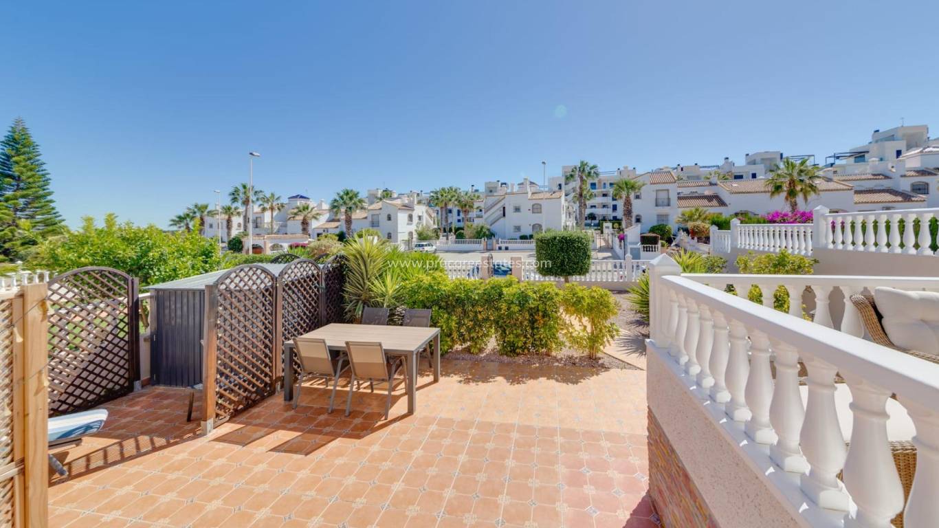 Resale - Apartment - Orihuela Costa - Montezenia