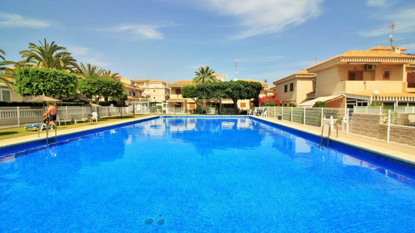 Resale - Apartment - Orihuela Costa - Playa Flamenca