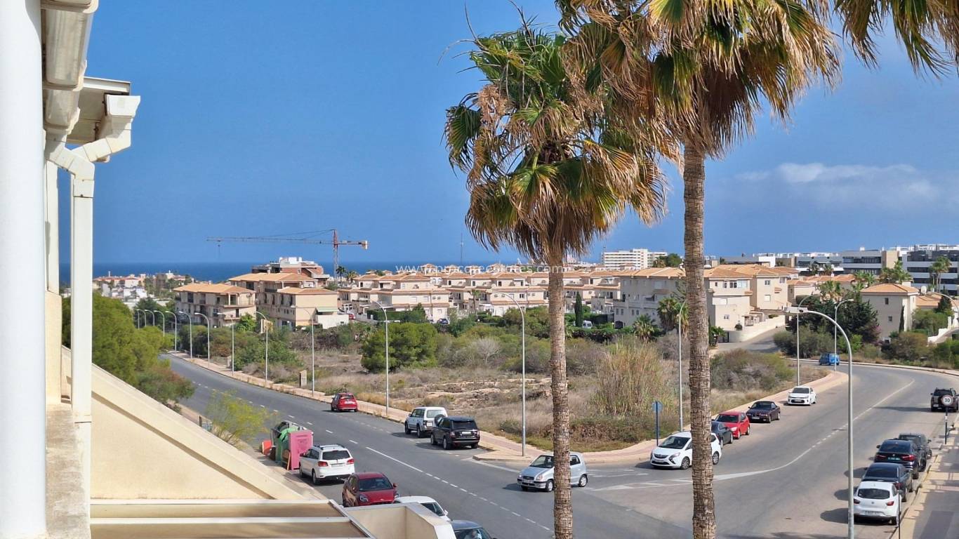 Resale - Apartment - Orihuela Costa - Playa Flamenca