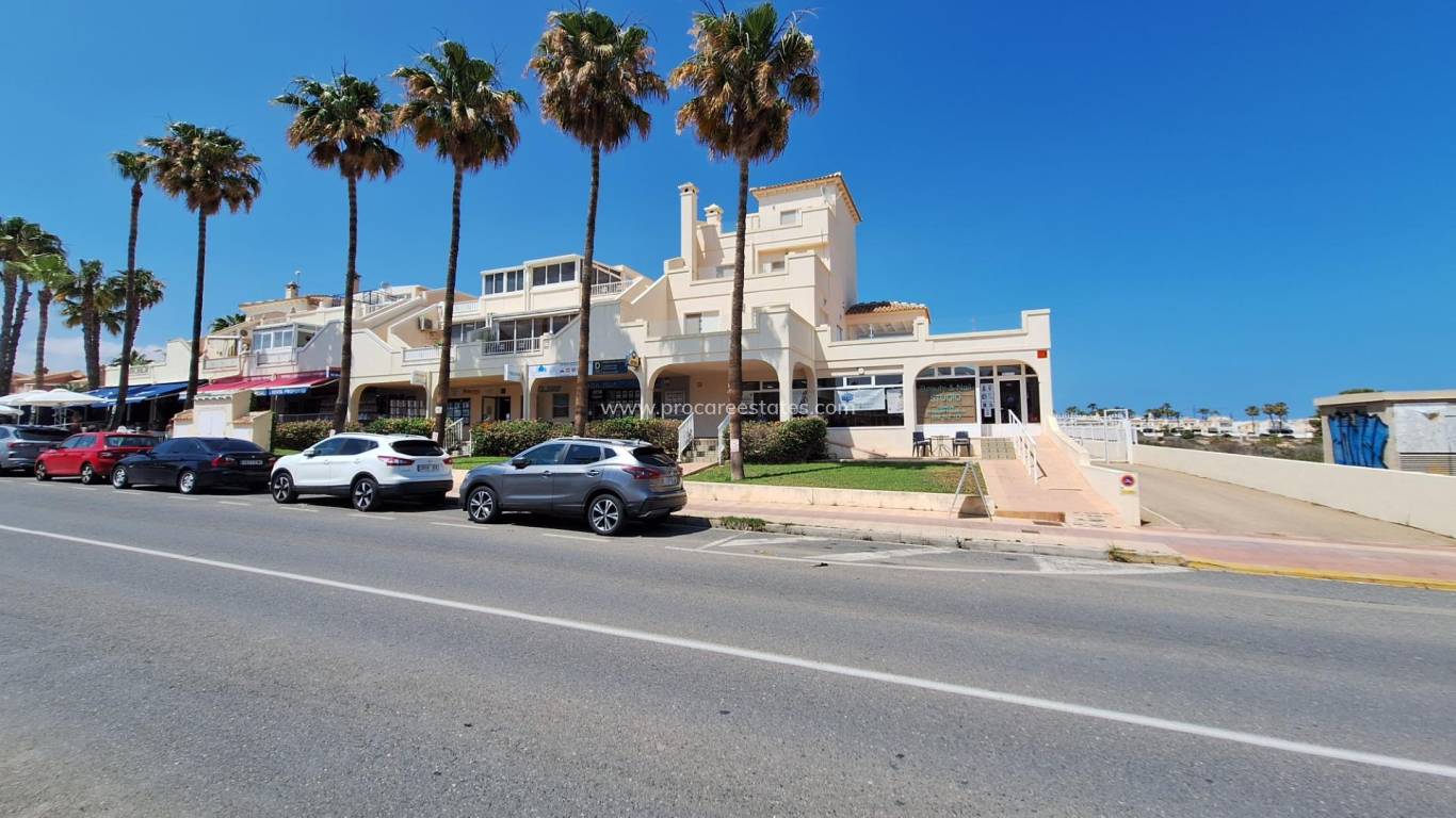 Resale - Apartment - Orihuela Costa - Playa Flamenca