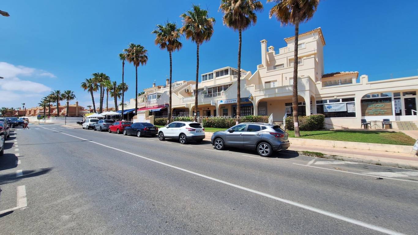 Resale - Apartment - Orihuela Costa - Playa Flamenca