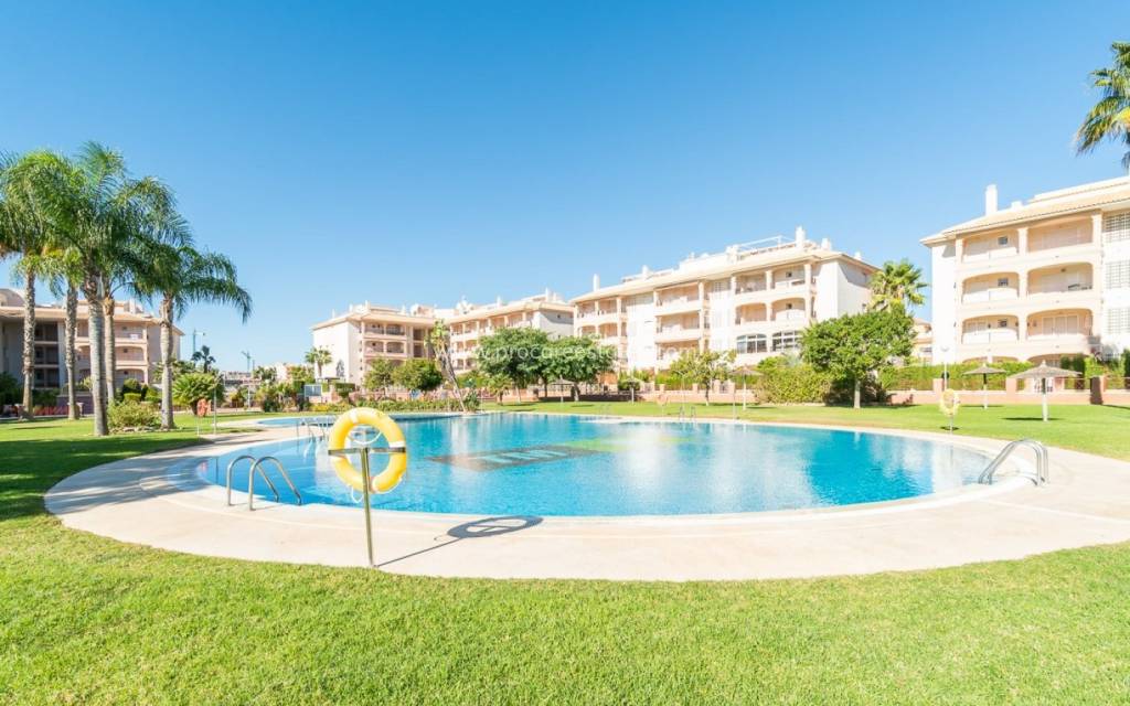 Resale - Apartment - Orihuela Costa - Playa Flamenca