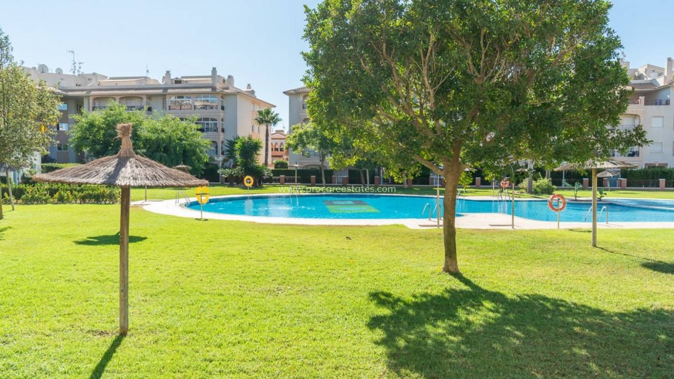 Resale - Apartment - Orihuela Costa - Playa Flamenca