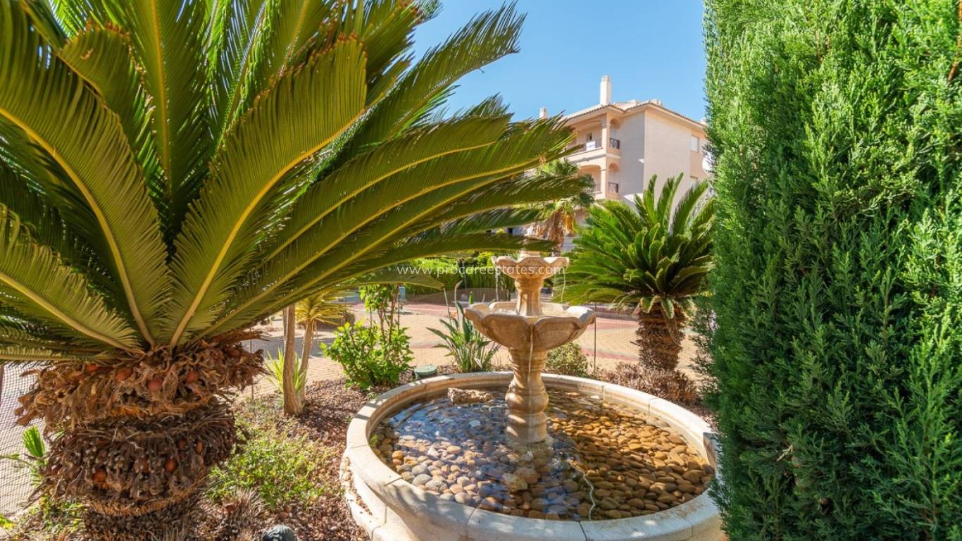 Resale - Apartment - Orihuela Costa - Playa Flamenca