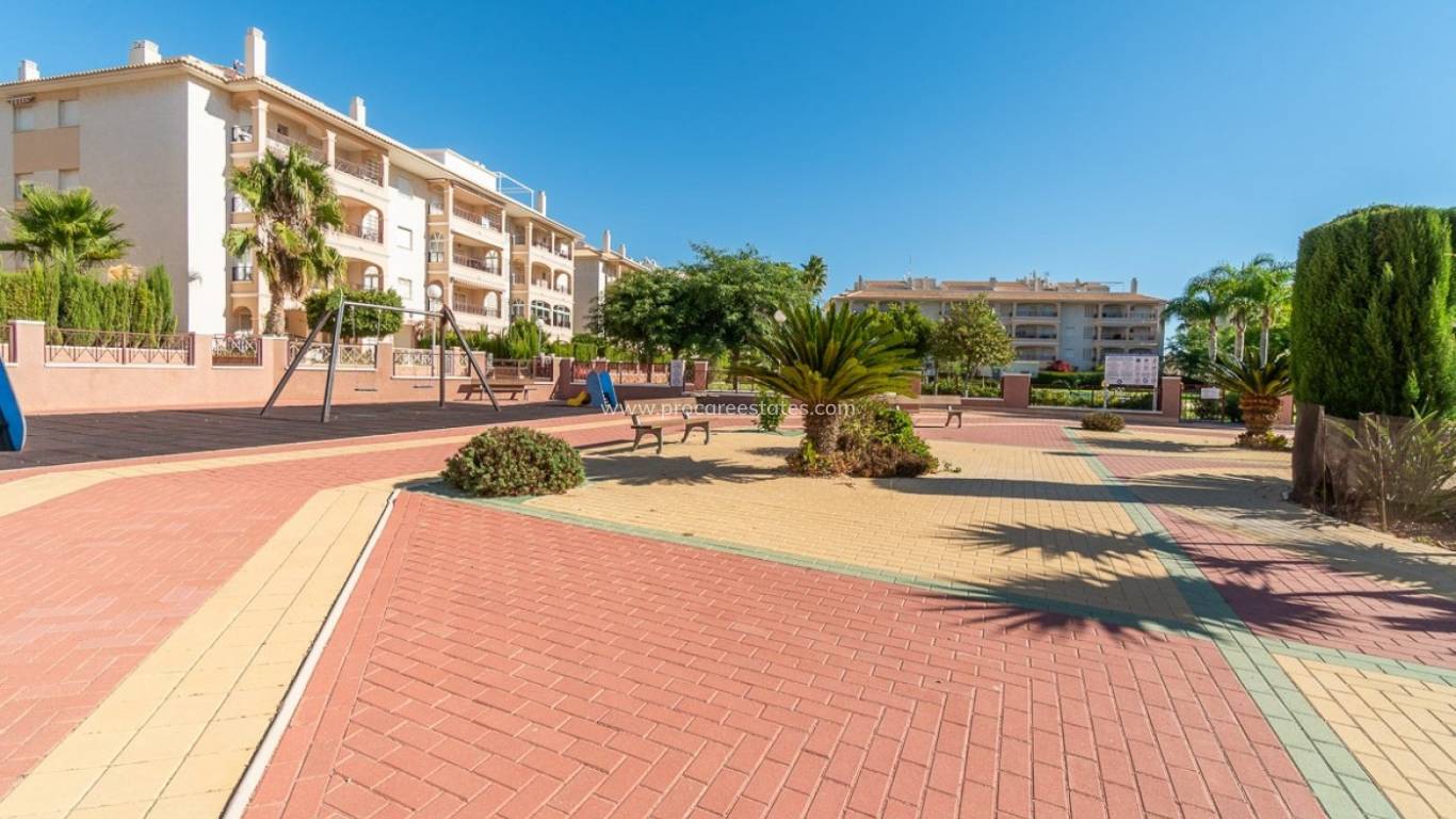 Resale - Apartment - Orihuela Costa - Playa Flamenca