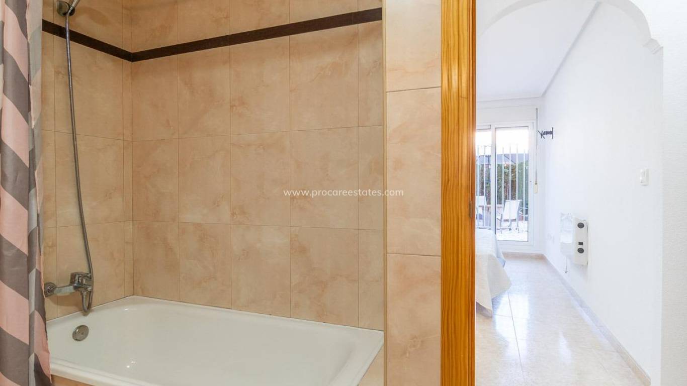 Resale - Apartment - Orihuela Costa - Playa Flamenca