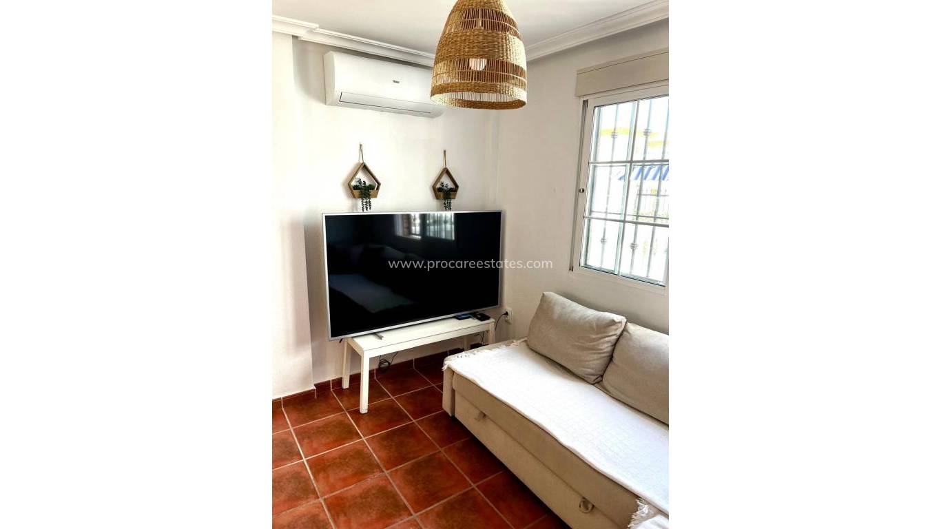 Resale - Apartment - Orihuela Costa - Playa Flamenca