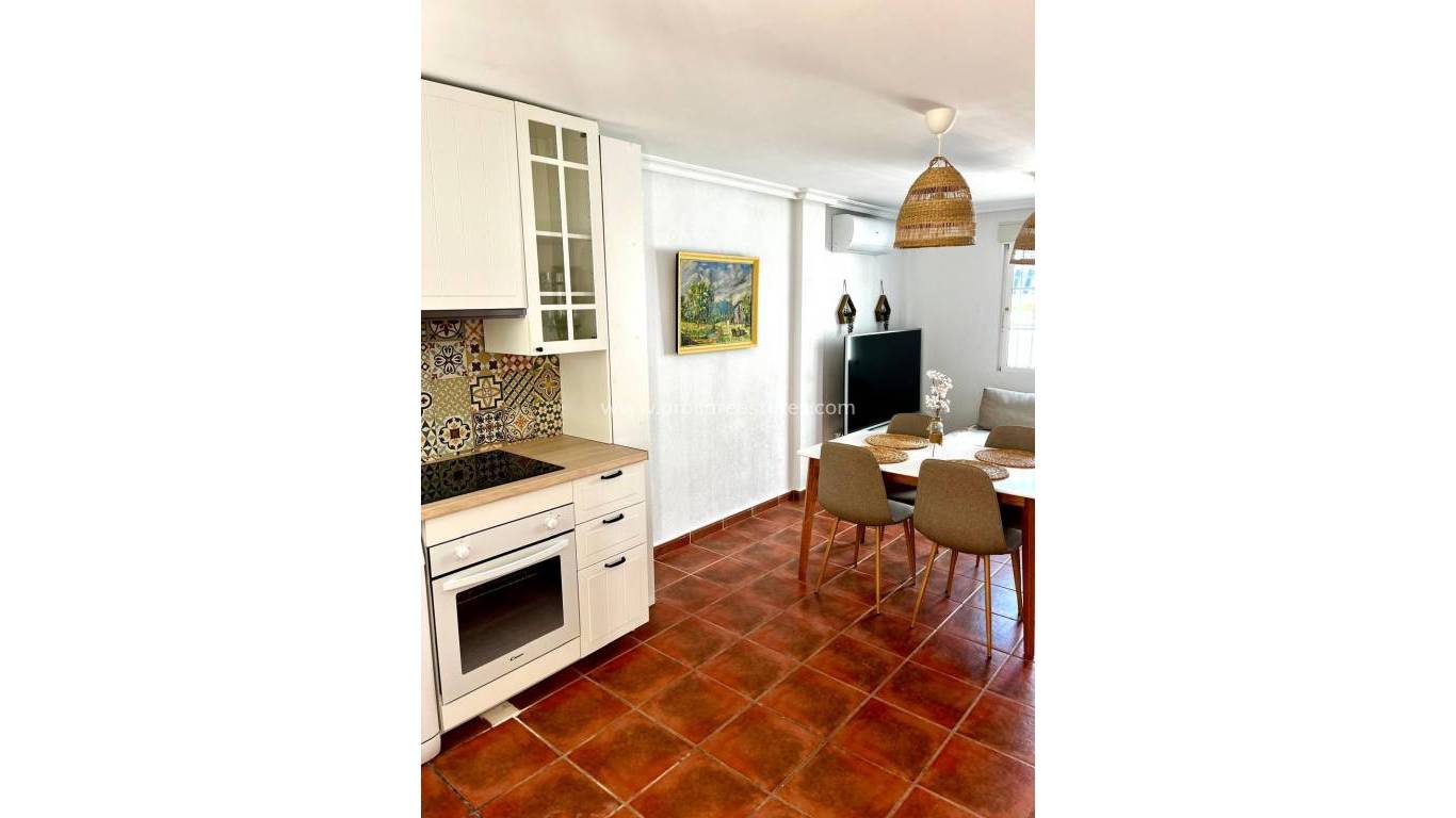 Resale - Apartment - Orihuela Costa - Playa Flamenca