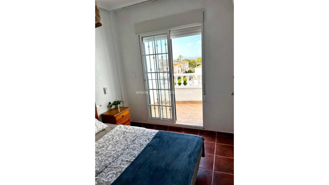 Resale - Apartment - Orihuela Costa - Playa Flamenca