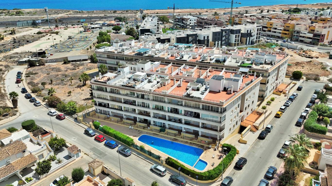 Resale - Apartment - Orihuela Costa - Playa Flamenca