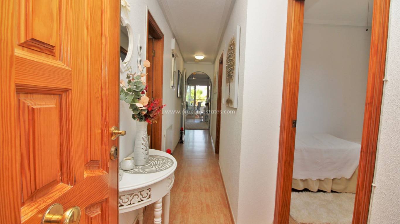 Resale - Apartment - Orihuela Costa - Playa Flamenca