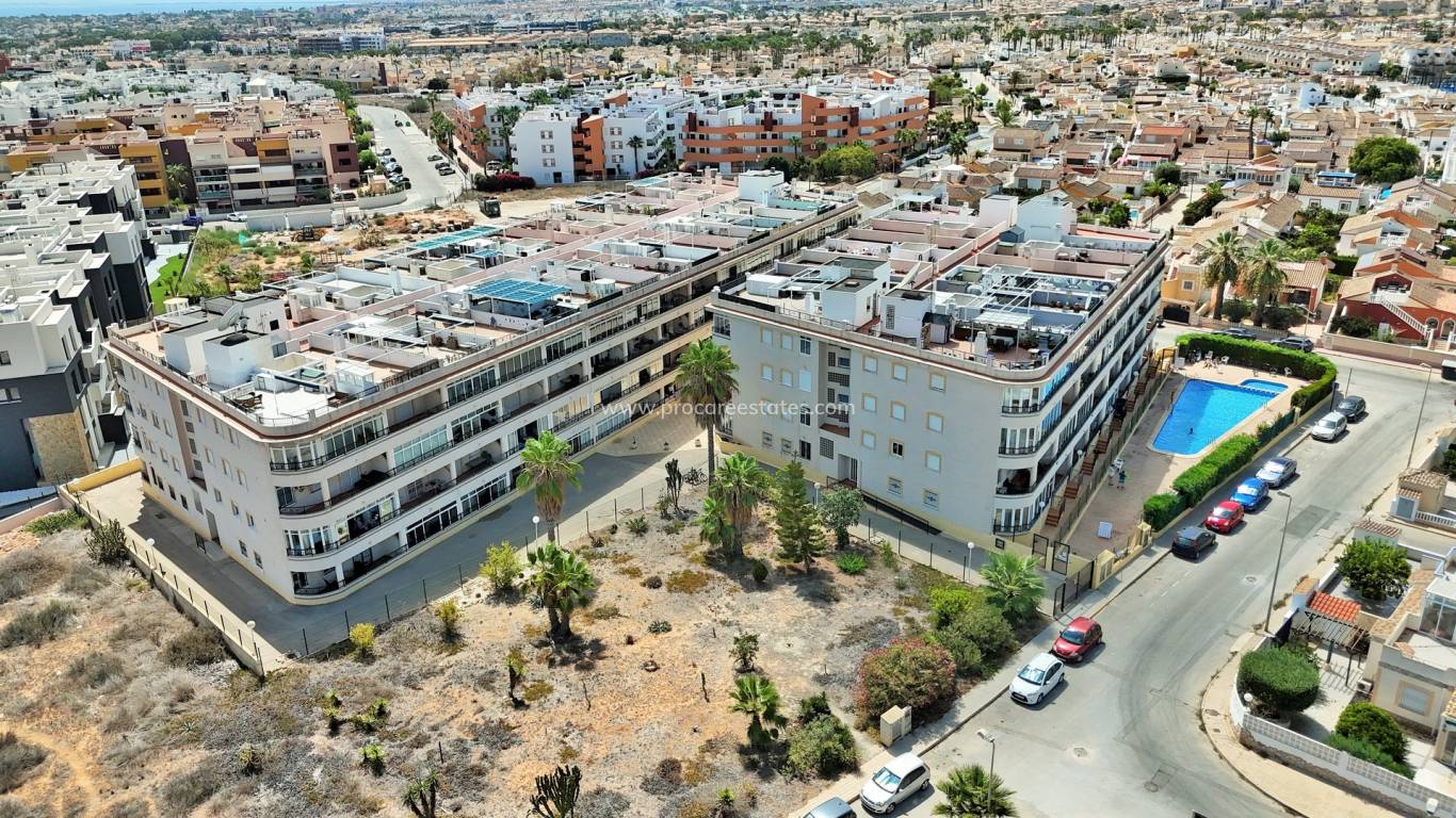 Resale - Apartment - Orihuela Costa - Playa Flamenca