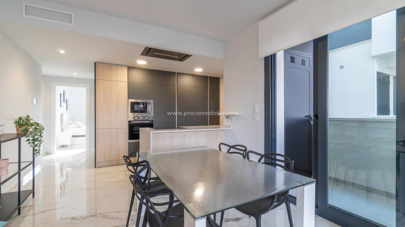 Resale - Apartment - Orihuela Costa - Playa Flamenca