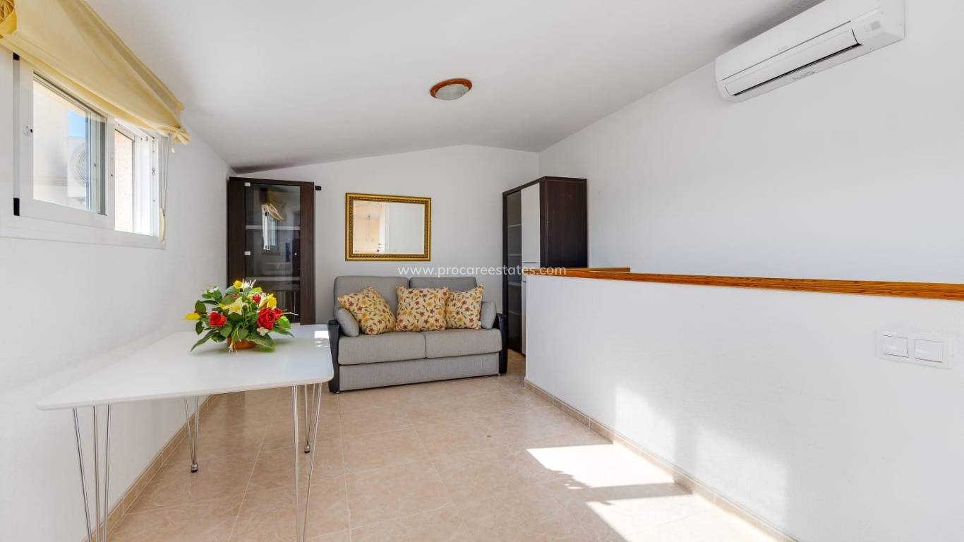 Resale - Apartment - Orihuela Costa - Playa Flamenca