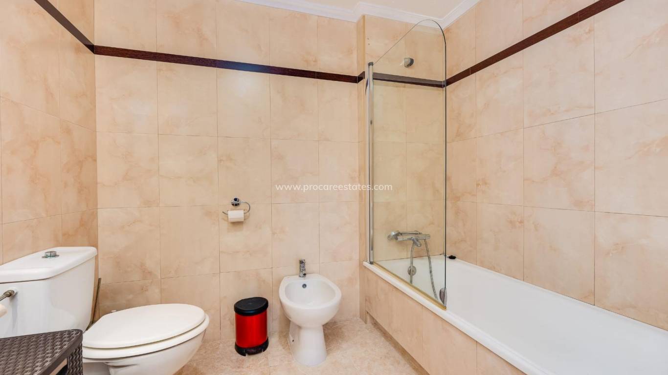 Resale - Apartment - Orihuela Costa - Playa Flamenca