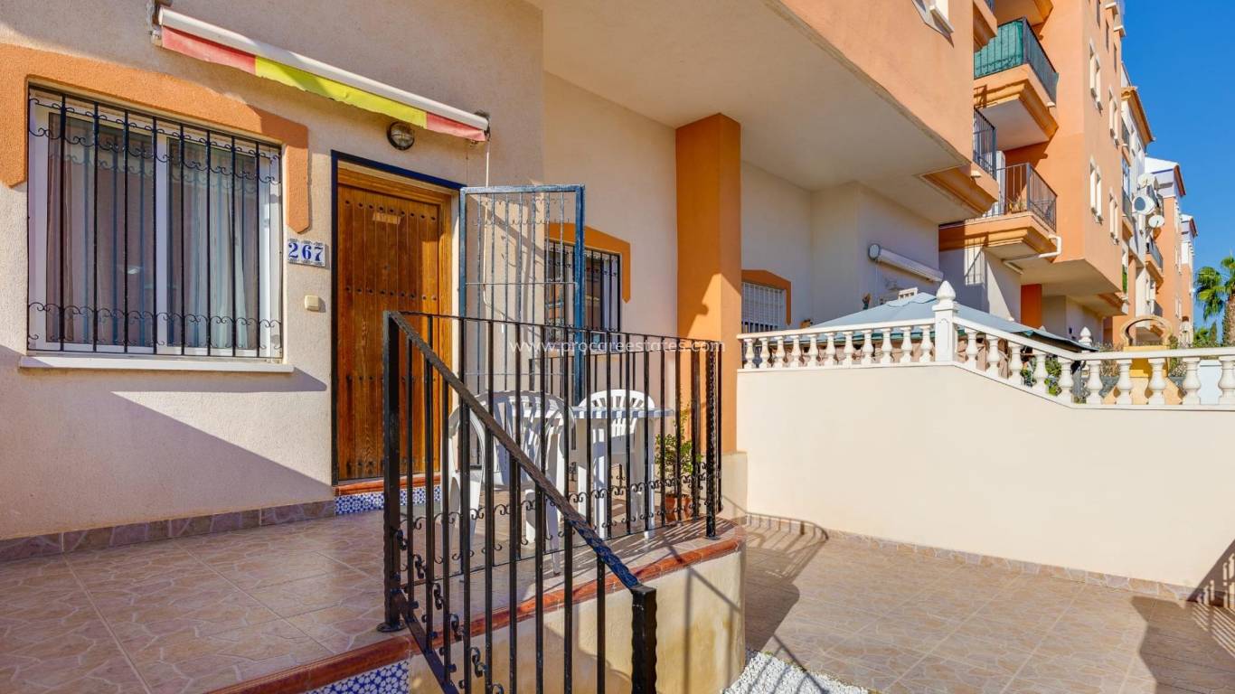 Resale - Apartment - Orihuela Costa - Playa Flamenca