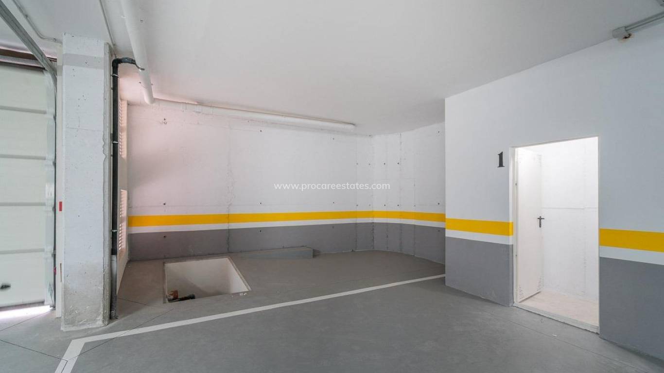 Resale - Apartment - Orihuela Costa - Playa Flamenca