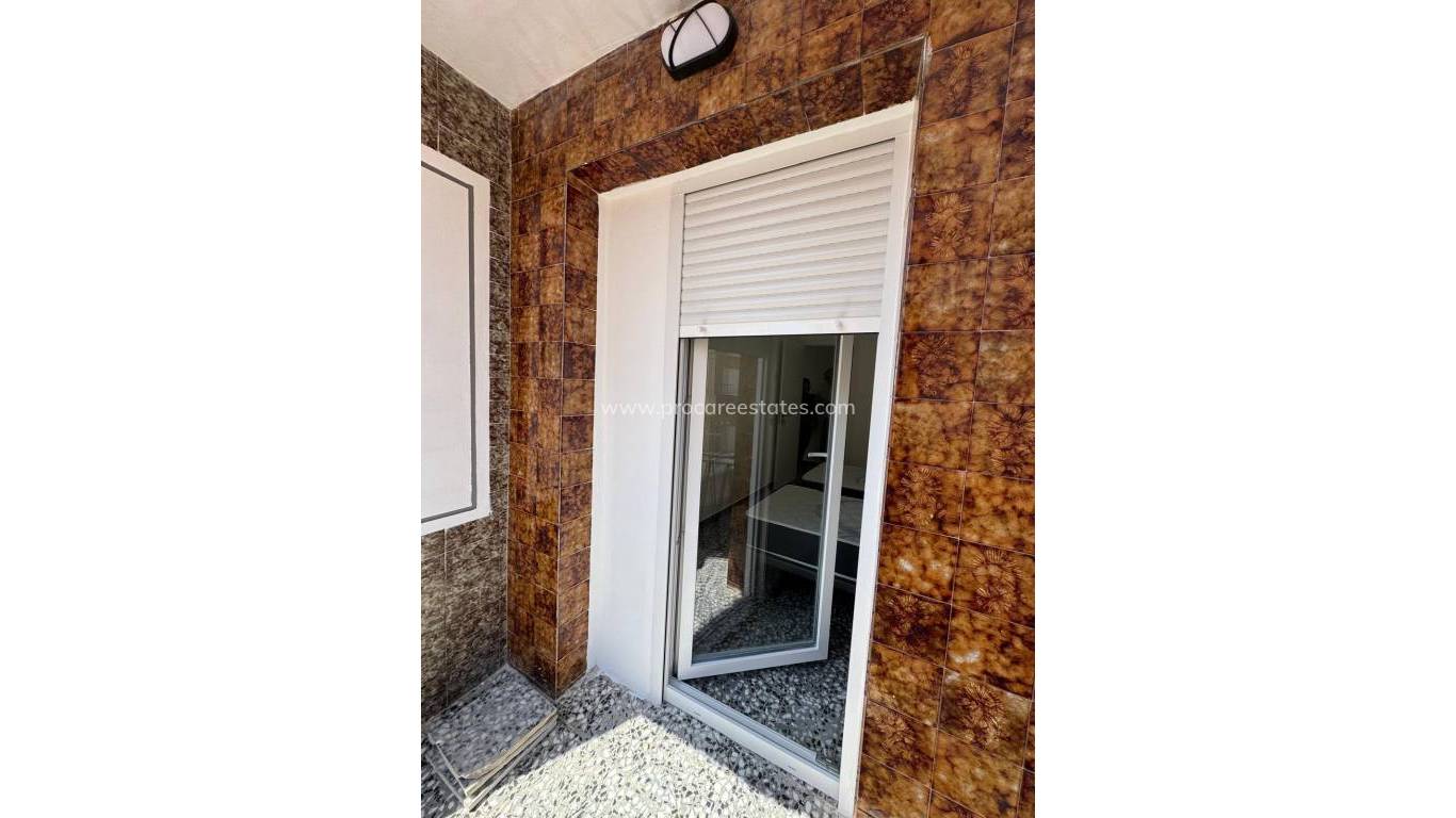 Resale - Apartment - Orihuela Costa - Playa Flamenca