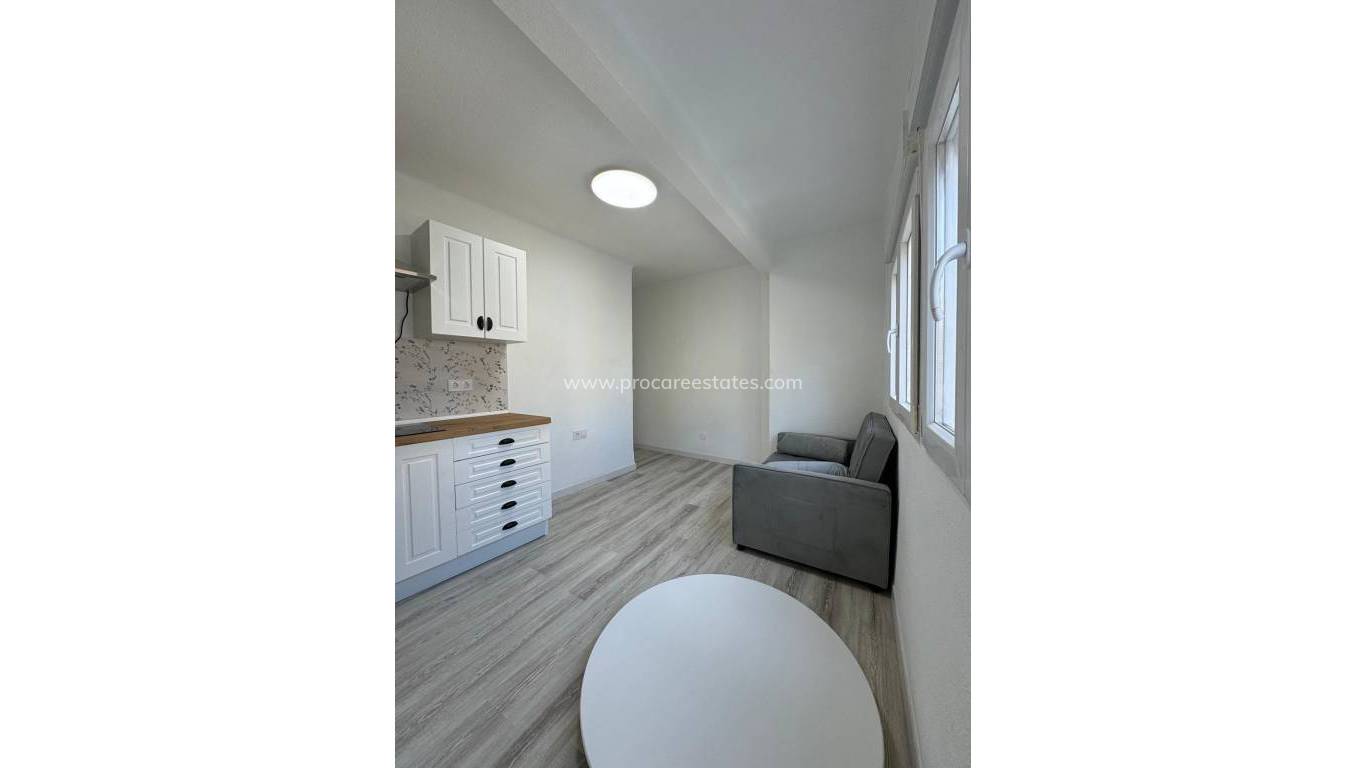 Resale - Apartment - Orihuela Costa - Playa Flamenca