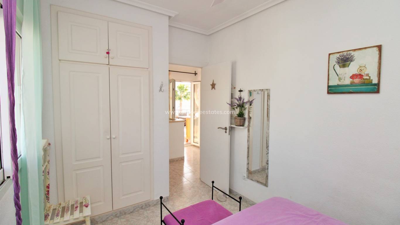 Resale - Apartment - Orihuela Costa - Playa Flamenca