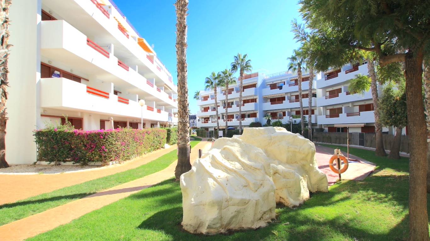 Resale - Apartment - Orihuela Costa - Playa Flamenca
