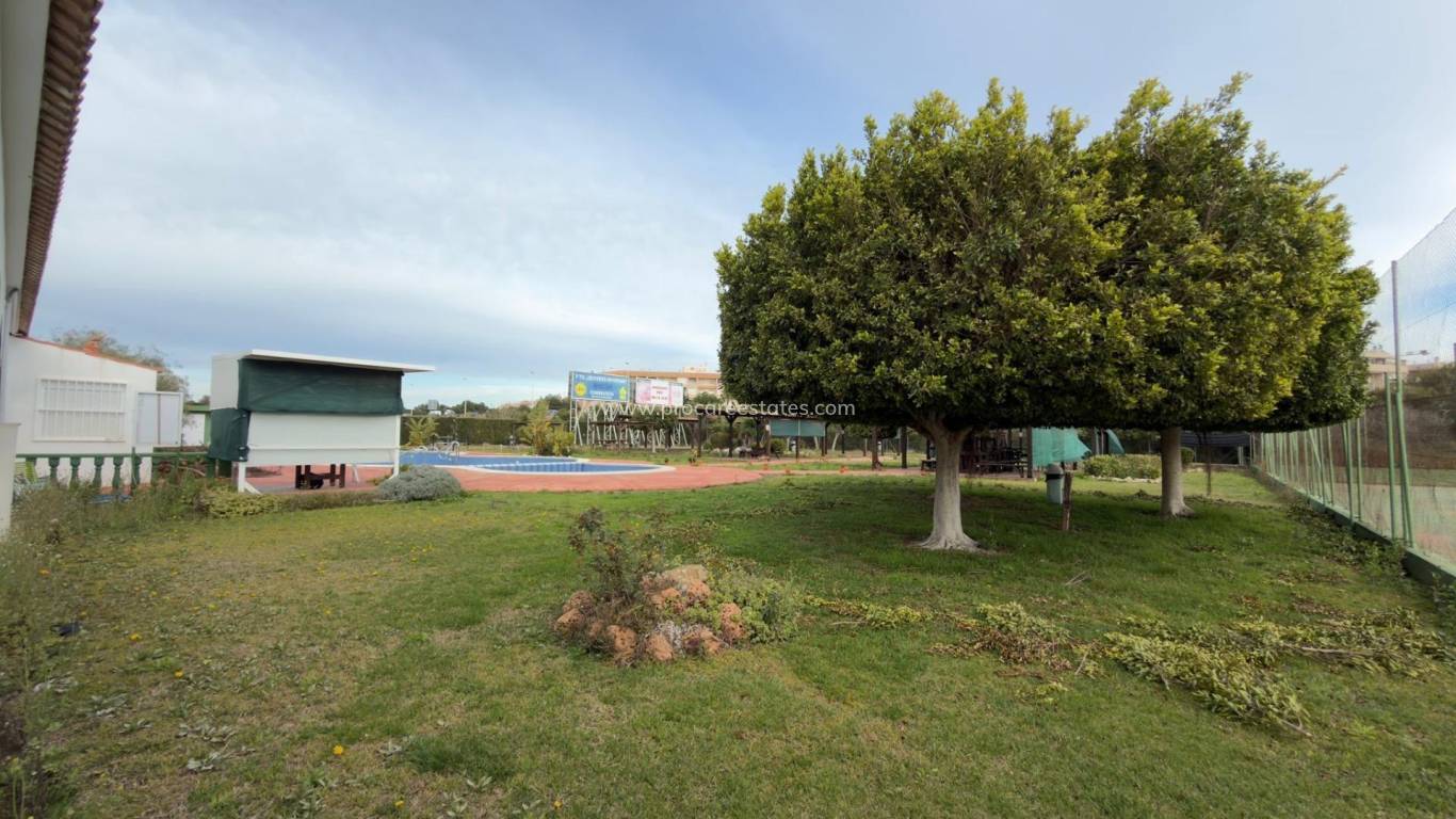 Resale - Apartment - Orihuela Costa - Playa Flamenca