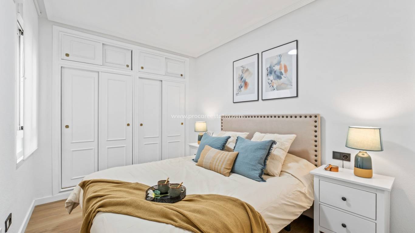 Resale - Apartment - Orihuela Costa - Playa Flamenca