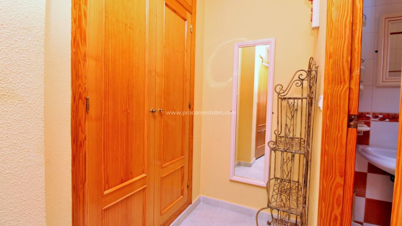 Resale - Apartment - Orihuela Costa - Playa Flamenca