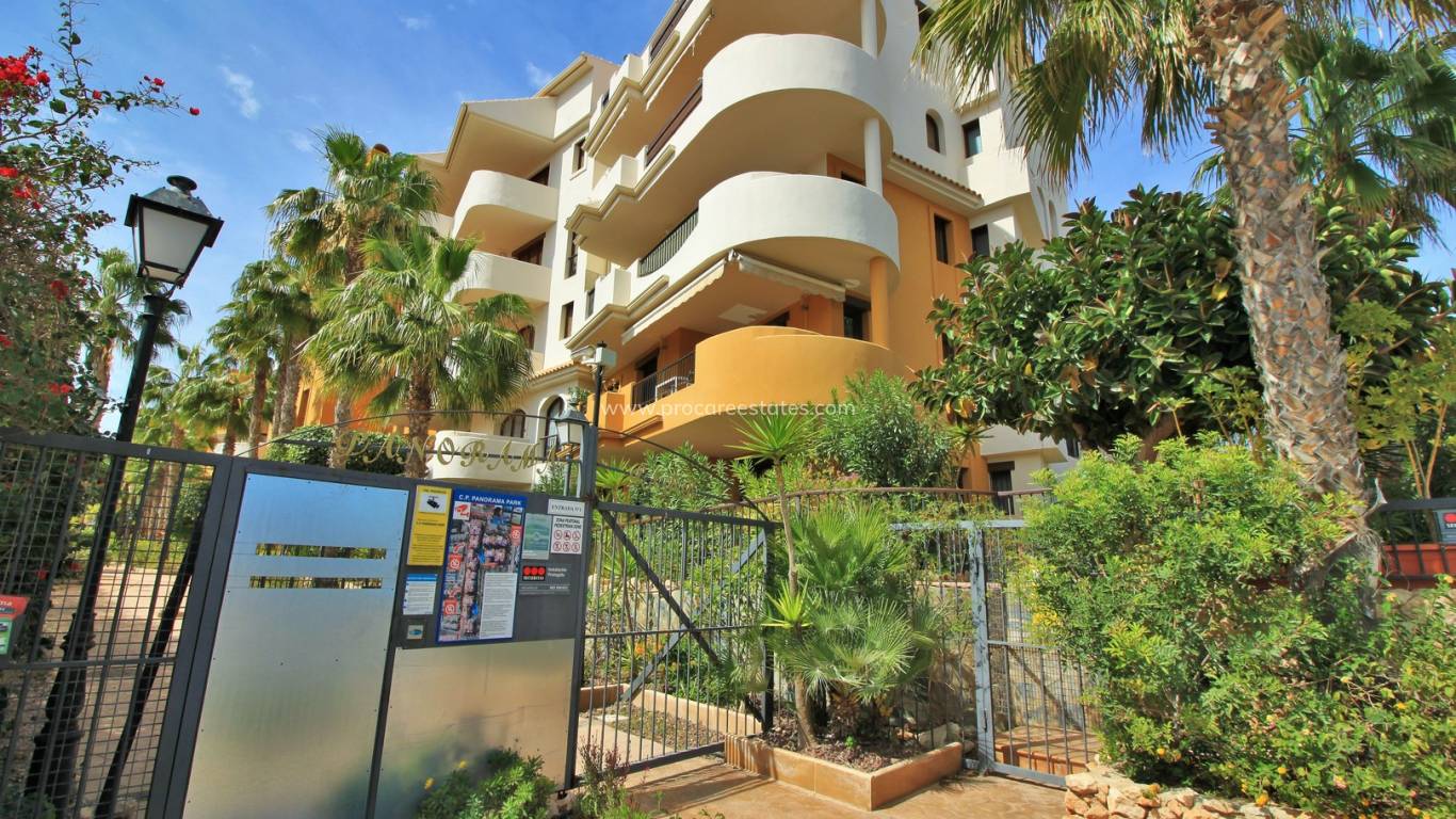 Resale - Apartment - Orihuela Costa - Punta Prima