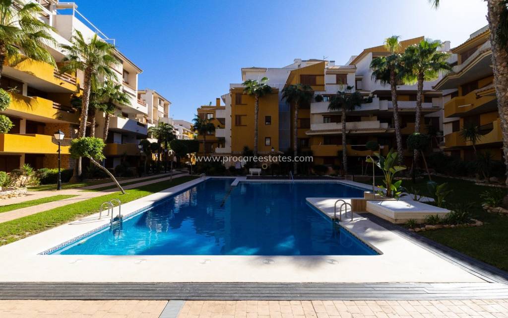 Resale - Apartment - Orihuela Costa - Punta Prima