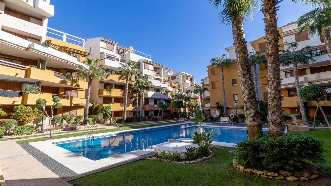 Resale - Apartment - Orihuela Costa - Punta Prima